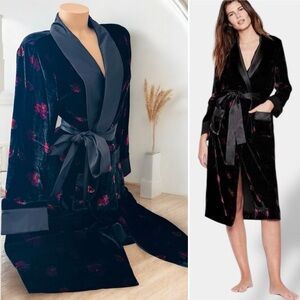 Victoria’s Secret Luxe Maxi Robe Sleepwear Kimono Velour Satin Floral Black M